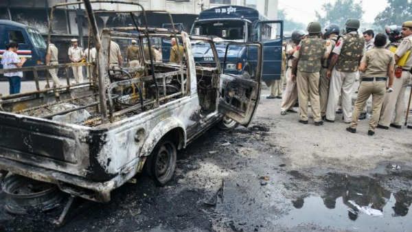 Anti CAA WAR: యూపీ హింసాకాండ ... 12 మంది మృతులు ..కాల్పులే జరపలేదంటున్న పోలీసులు