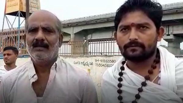 Disha Murder case: వెటర్నరి డాక్టర్ దిశ అస్తికల నిమజ్జనం: బరువెక్కిన గుండెతో..కృష్ణానదిలో..!