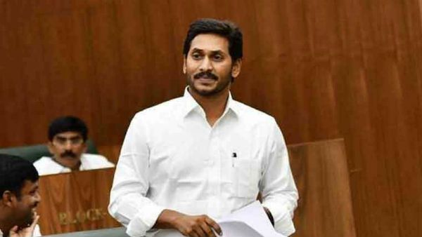 నాకు ఒక్క భార్యే: కొందరికి ముగ్గురు కూడా సరిపోక: శాసనసభలో జగన్ పంచ్ లు..!