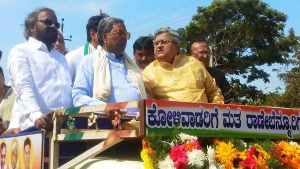 రేపు ఉప ఎన్నికల పోలింగ్, కాంగ్రెస్ పార్టీ అభ్యర్థికి సినిమా చూపించిన ఐటీ శాఖ, డబ్బు, మద్యం ? !