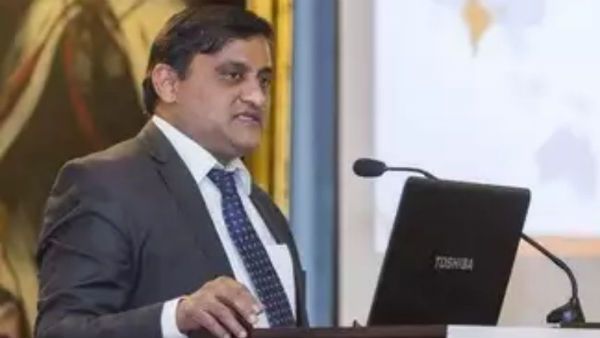 ఏపీ ప్రభుత్వ ఉత్తర్వులు సస్పెన్షన్: కృష్ణకిశోర్‌ అంశంపై క్యాట్ మధ్యంతర ఉత్తర్వులు: కక్షపూరిత చర్యగా.