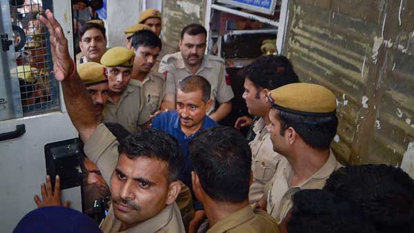 కులదీప్‌ను ఎప్పుడు ఉరితీస్తారు: ఉన్నావ్ బాధితురాలు, 20న సీబీఐ కోర్టులో వాదనలు