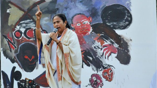 వాటికి సంబంధించిన యాడ్స్‌ను నిలిపివేయండి..మమత సర్కార్‌కు కోల్‌కతా హైకోర్టు షాక్