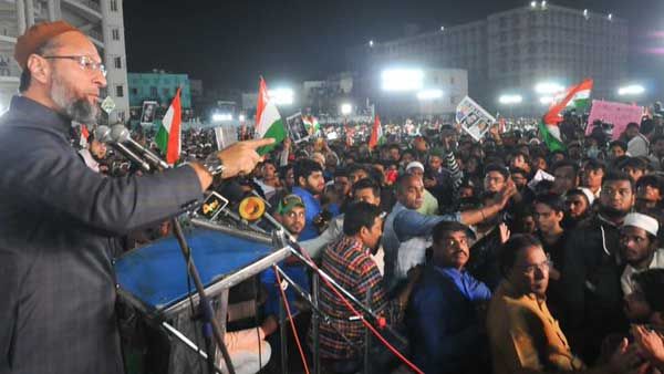 హమ్ భారత్ కె లోగ్..: ప్రతి ముసల్మాన్ ఇంటి మీదా త్రివర్ణ పతాకం: అసదుద్దీన్ పిలుపు..!