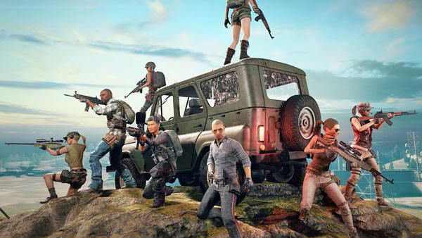 పబ్జ్ ఆడుతూ మృత్యువు ఒడిలోకి.. ఆట మోజులో నీళ్లు తాగబోయి..!