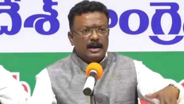 ఆ ఘనత కేసీఆర్‌దే: టీఆర్ఎస్ ఏడాది పాలనపై దాసోజు శ్రవణ్ ఫైర్