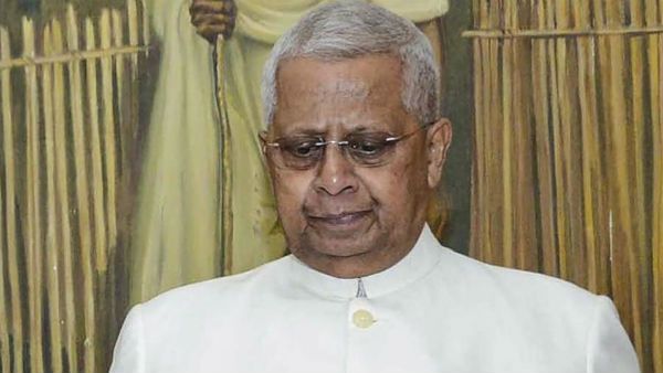 విభజన ప్రజాస్వామ్యం వద్దంటే ఉత్తర కొరియాకు వెళ్లండి: గవర్నర్ వివాదాస్పద ట్వీట్