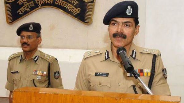 ఆ ఎన్ కౌంటర్ స్పెషలిస్ట్ కు కేంద్ర ప్రభుత్వం బంపర్ ఆఫర్: వీరప్పన్ ను మట్టుబెట్టడంతో..!