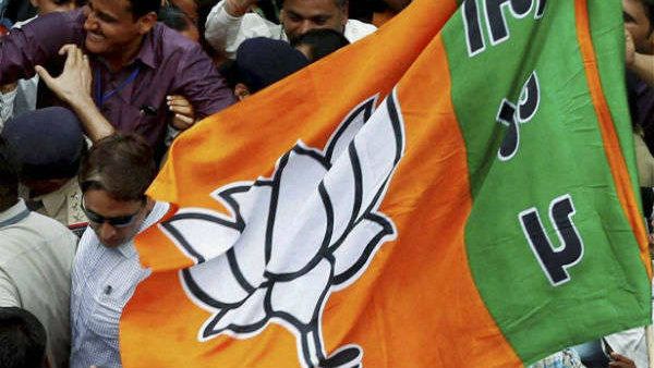 jharkhand exit poll: అంచనాలు తప్పట, బీజేపీ ప్రభుత్వమే ఏర్పడుతుందట, సీఎం రఘుబర్ దాస్