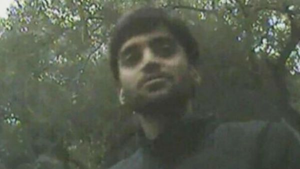 జేఎన్‌యూ ఘటనపై ఎంక్వైరీ, విచారణకు అక్షత్‌ హాజరుకావాలన్న పోలీసులు, స్టూడెంట్ దూరం..