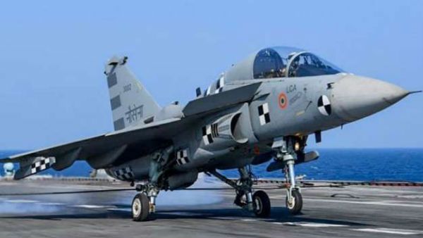 ఇక పాకిస్తాన్‌కు చుక్కలే.. భారీగా ఫైటర్ జెట్లను పోగేస్తోన్న ఎయిర్ ఫోర్స్.. డిఫెన్స్ సెక్రటరీ కీలక ప్