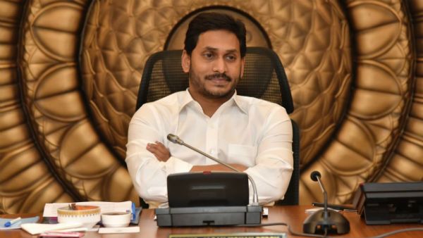 సీఎం జగన్ అభయహస్తం: మండలి రద్దయినా పిల్లి, మోపిదేవికి అండగా ఉంటా, సీఎం భరోసాతో..