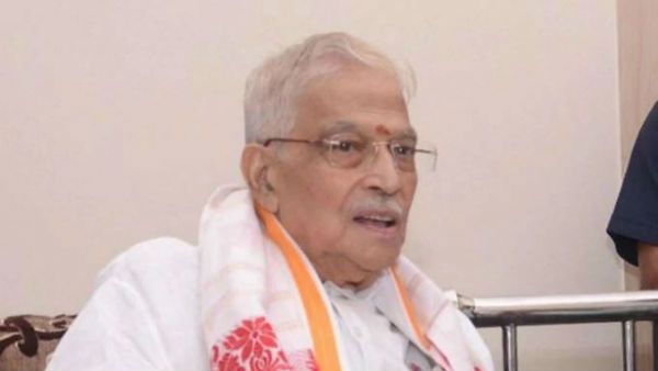 రాష్ట్రపతి భవన్ వద్ద భద్రత పెంపు, విజయ్ చౌక్ వద్ద కూడా.. జేఎన్‌యూ వీసీని తొలగించాలి: ఎంఎం జోషి