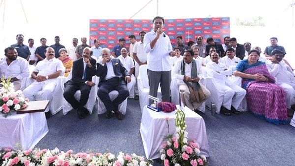 అన్ని ద్వితీయశ్రేణి పట్టణాల్లో ఐటీ విస్తరణ..వరంగల్ అభివృద్ధికి హామీల: మంత్రి కేటీఆర్