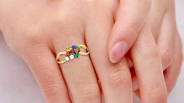 నవరత్నాలు ఎందుకు ధరించాలి.. ఏ రాశుల వారు వేటిని పెట్టుకోవాలంటే?