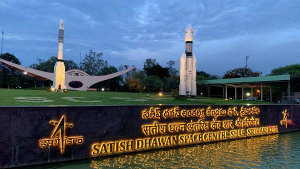 ISRO: శ్రీహరికోటకు ఇస్రో గుడ్ బై చెబుతుందా? తమిళనాడులో మరో ప్రయోగ కేంద్రం..!