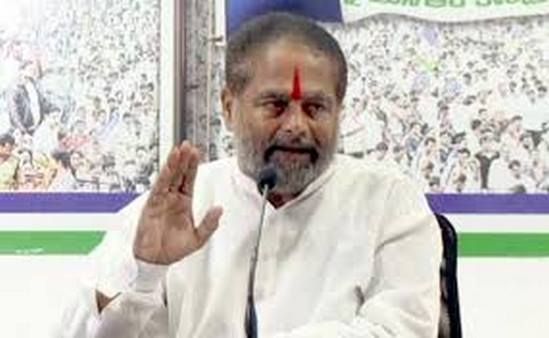 శాంతి భద్రతల పర్యవేక్షణే ముఖ్యం, గతంలో జగన్‌ను అరెస్ట్ చేయలేదా: స్పీకర్ తమ్మినేని