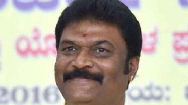 విమర్శల వెల్లువ: ఆ చట్టం ఉల్లంఘించినందుకు కేసులు.. అదేశాఖకు మంత్రిగా ఆనంద్ సింగ్