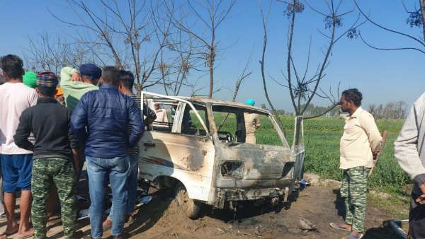 విషాదం: స్కూలు బస్సులో చెలరేగిన మంటలు..నలుగురు విద్యార్థులు సజీవదహనం