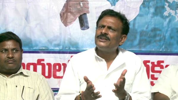 విజయసాయిరెడ్డిని నమ్ముకుంటే వైసీపీని మూసుకోవాల్సిందే.. సీఎం జగన్‌‌పై బీజేపీ నేత బైరెడ్డి విమర్శలు