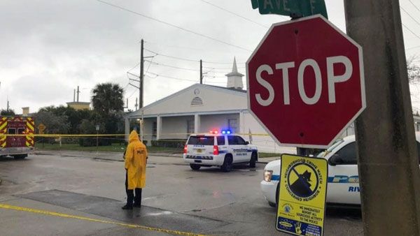 అమెరికాలో కాల్పుల మోత, అంత్యక్రియలు నిర్వహించే సమయంలో ఫైరింగ్, ఇద్దరి మృతి