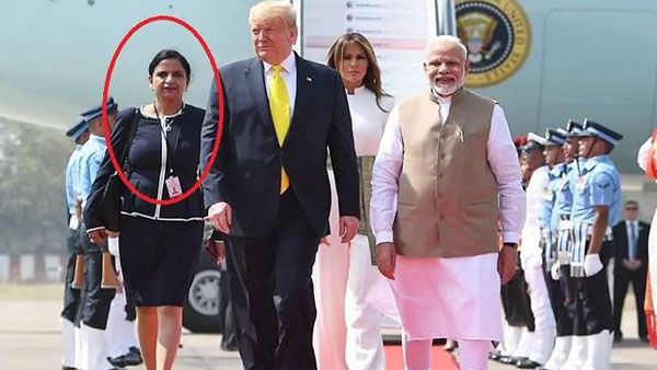మోడీ..ట్రంప్..మెలానియా: ఈ ముగ్గురి వెంట రెడ్ కార్పెట్‌పై భారతీయ మహిళ: ఆమె ఎవరో తెలుసా?