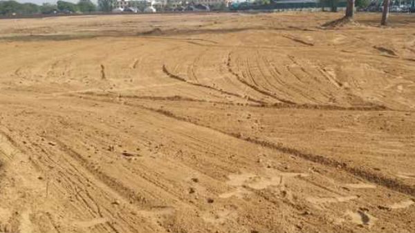 ఎస్సై కాదు రాబంధువు: రాజోలులో ఖాకీ భూ సెటిల్‌మెంట్లు, బంధువుల పేరుతో రిజిస్ట్రేషన్..