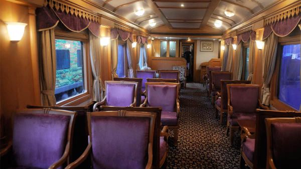 దయచేసి వినండి ... తెలుగు రాష్ట్రాల్లో ఇక నుండి లగ్జరీ ప్రైవేట్ రైళ్ళు