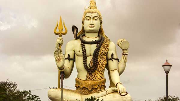 Maha Shivratri: మహాశివరాత్రి వ్రత కథ తెలుసుకోండి