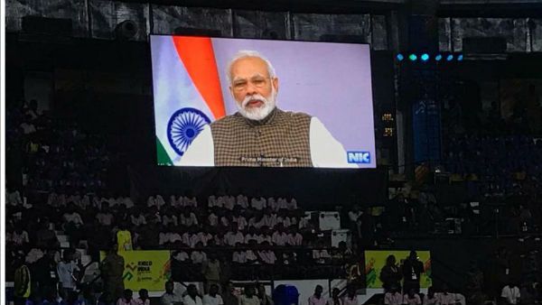 అంతర్జాతీయ యవనికపై మెరుగైన ప్రదర్శనకు ఆస్కారం, ఖేలో ఇండియా ప్రారంభోత్సవంలో మోడీ