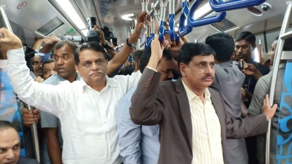 కోట్లు కురిపిస్తున్న హైదరాబాద్ మెట్రో: రెండో దశపై ఎన్వీఎస్ రెడ్డి కసరత్తు, తిరుపతిలో కూడా