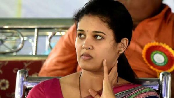 తెలుగు ఫైర్‌ బ్రాండ్ ఐఎఎస్ అధికారిణి రోహిణి సింధూరికి మళ్లీ స్థాన చలనం: మూడేళ్లలో రెండోసారి..!