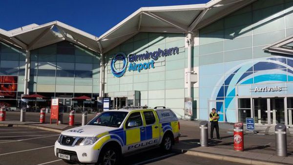 కరోనా దెబ్బకు స్మశానాలు హౌజ్‌ఫుల్.. ఎయిర్ పోర్టును మార్చురీగా మార్చారు..