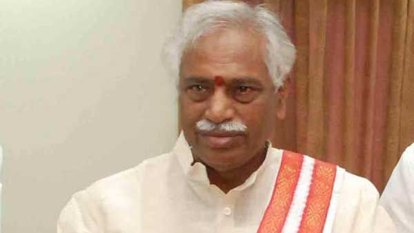 గవర్నర్ దత్తాత్రేయకు అస్వస్థత: అపోలో ఆస్పత్రిలో చేరిక