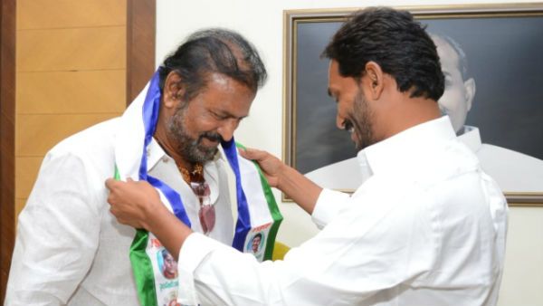మోహన్ బాబుకు జగన్ హ్యాండ్..కలెక్షన్ కింగ్ ప్యాకప్: అదే గ్యాప్ కు కారణమా: సీఎం తేల్చేశారు..!