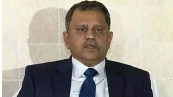 ఈసీ అంటే హైకోర్టు న్యాయమూర్తితో సమానం, స్వయం ప్రతిపత్తిని ప్రశ్నించడం సరికాదు: రమేశ్ కుమార్