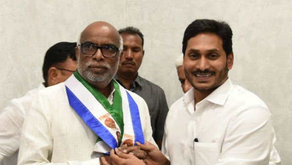 ఆ రూల్ పక్కనబెట్టేసిన జగన్... ప్రత్యర్దులకు లైన్ క్లియర్... ఇక జాతర తప్పదా ?