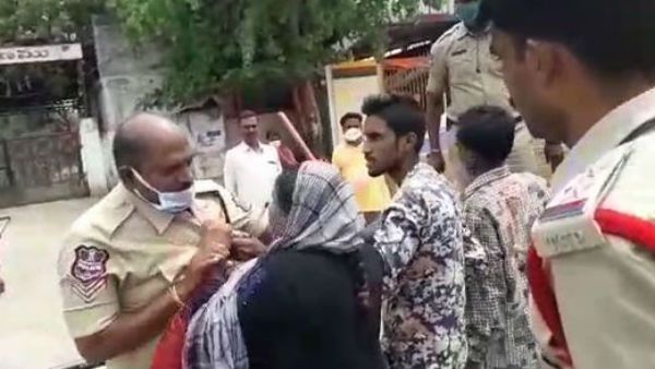 లాక్‌డౌన్ ఉందని ఆపితే.. కానిస్టేబుల్‌పై తల్లీకొడుకు దాడి, అసభ్యపదజాలంతో దూషణ