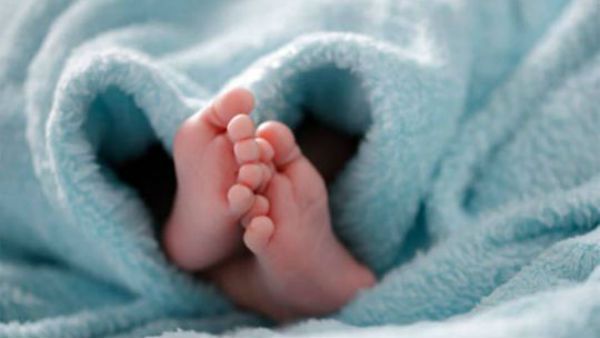 కబళించిన కరోనా: రక్కసితో పోరాడి ఓడిన 4 నెలల పసిపాప, పేరంట్స్‌కు పరీక్షలు..