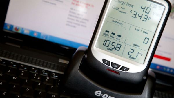 లాక్ డౌన్ ఎఫెక్ట్ ... మీటర్ రీడింగ్ చూడకుండానే కరెంట్ బిల్ .. ఎలాగంటే