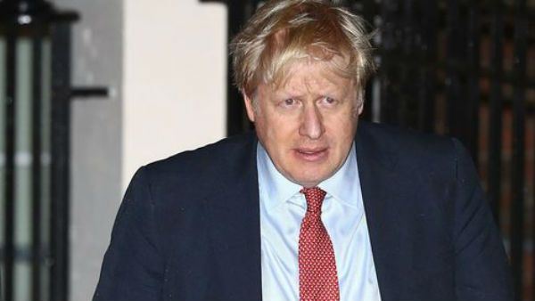 కొరుక్కుని తింటోన్న కరోనా: ప్రధాని ఆరోగ్యం అత్యంత విషమం: అధికారం బదలాయింపు..!