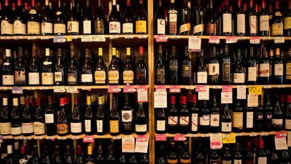 గూగుల్ తల్లిని నమ్ముకుని తెగబడ్డ మందుబాబులు .. ఏం చేస్తున్నారో తెలిస్తే షాక్ !!