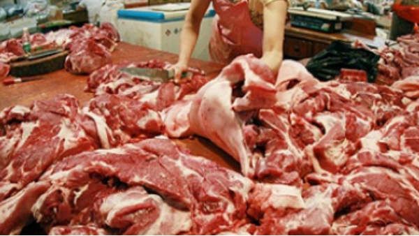 మటన్ లో బీఫ్ కలిపి అమ్ముతున్న మాఫియా .. రెడ్ హ్యాండెడ్ గా పట్టుకున్న జీహెచ్ఎంసీ అధికారులు