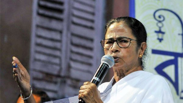 లాక్ డౌన్ పొడగింపా.. ఎగ్జిట్ స్ట్రాటజీనా.. దీదీ నిర్ణయం దేనికి సంకేతం..