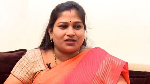 అప్పుడు విన్యాసాలు .. ఇప్పుడు మోసాలా .. వైసీపీకి మహిళల ఉసురు తగులుతుంది : అనిత