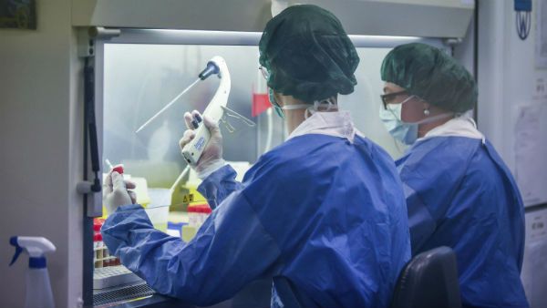 Coronavirus: కరోనా విరుగుడుకు మందు కనిపెట్టాం, బెంగళూరు వైద్యులు, కేంద్రం ఓకే అంటే ?