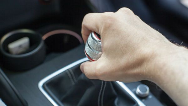 sex drive:కారులో ఫోర్న్ చూస్తూ.. డ్రైవింగ్ చేస్తూ... పాడుపని, ట్రక్ డ్రైవర్ సమాచారంతో అరెస్ట్..