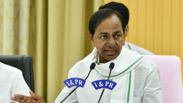 కేసీఆర్ పై డోస్ పెంచిన విపక్షాలు..!ప్యాకేజీపై బీజేపి, ప్రాజెక్టులపై కాంగ్రెస్ ఎదురుదాడి.!