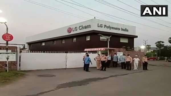 ఎల్జీ పాలిమర్స్ దుర్ఘటన .. వెంకయ్య నాయుడు, అమిత్ షా , సీఎం కేసీఆర్ తీవ్ర దిగ్భ్రాంతి .. ఏమన్నారంటే