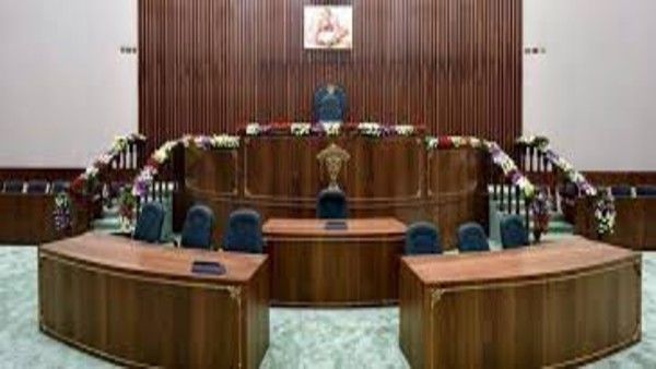 జూన్ 3న ఫిరాయించిన ఎమ్మెల్సీల అనర్హత పిటిషన్ విచారణ, సునీత, శివనాథరెడ్డికి కార్యదర్శి లేఖ...